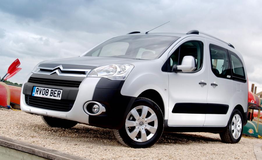  Citroen Berlingo Multispace 2008 года  (UK) (фото 12 из 15)